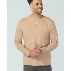 Vustra Long Sleeve Henley in Beige Size XL NWT